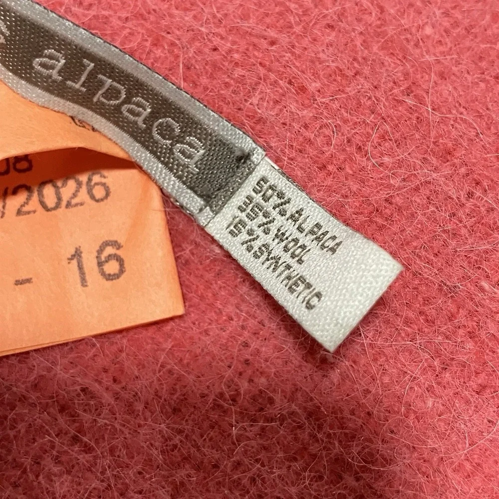 Alicia Adams Alpaca cozy sure